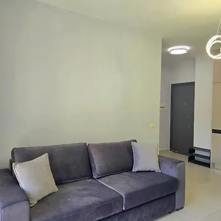 Happy By The Sea 093 Apartment